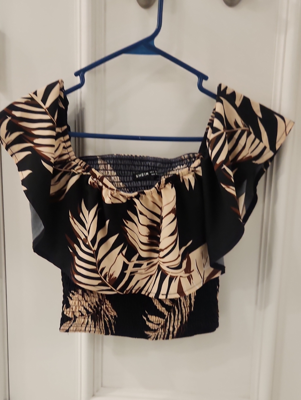SHEIN Black and Cream Tropical Ruffle Off-Shoulder Crop Top